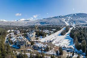 Ski in Ski out - Steam Shower - Roof top Hot tub