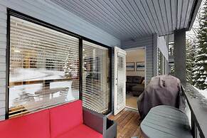 Ski in Ski out - Steam Shower - Roof top Hot tub