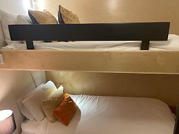 Ski in Ski out - Steam Shower - Roof top Hot tub