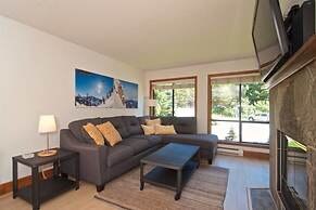 Ski in Ski out - Steam Shower - Roof top Hot tub