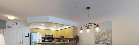 Ski in Ski out - Steam Shower - Roof top Hot tub