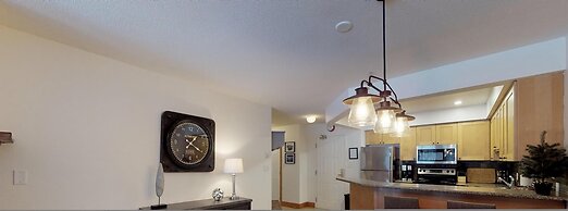 Ski in Ski out - Steam Shower - Roof top Hot tub