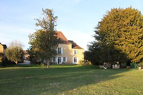The Grand Longere