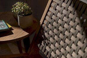 Executive Apartment With Private Terrace-d