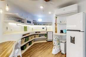 Mini Villa Seahorse in Placencia Village