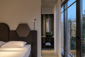 Pleiades Urban Stay by Semavi