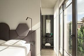 Pleiades Urban Stay by Semavi