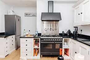 Henley Gardens - From 200 Per Night