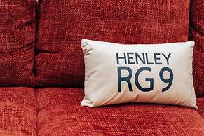 Henley Gardens - From 200 Per Night