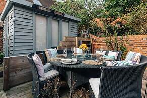 Henley Gardens - From 200 Per Night