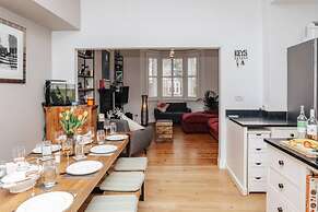 Henley Gardens - From 200 Per Night