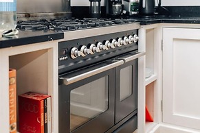 Henley Gardens - From 200 Per Night