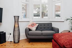 Henley Gardens - From 200 Per Night