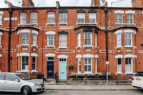 Henley Gardens - From 200 Per Night