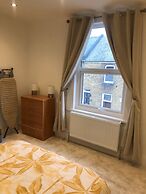 Housesleeps2- 2br-gardenview-parking-nearbeach