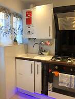 Housesleeps2- 2br-gardenview-parking-nearbeach