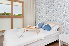 Lovely Apartment Gdansk by Renters