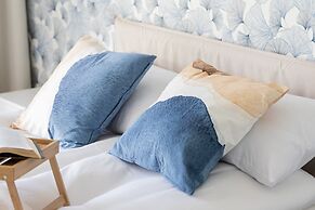 Lovely Apartment Gdansk by Renters