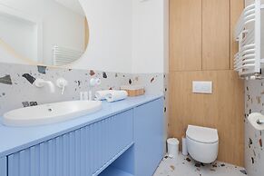 Lovely Apartment Gdansk by Renters