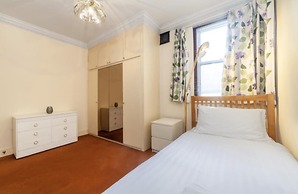 Remarkable 3-bed Apartment in London