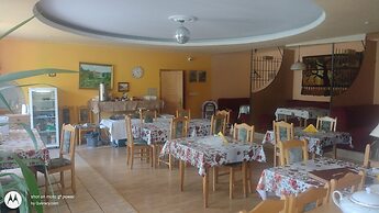 Agroletnica Country house