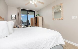 Phoenix Vi 6506 2 Bedroom Condo by Redawning