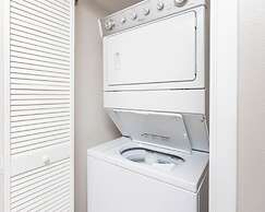 Phoenix Vi 6506 2 Bedroom Condo by Redawning