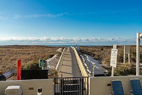 Phoenix Vi 6506 2 Bedroom Condo by Redawning