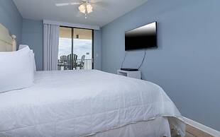 Phoenix Iv 4054 2 Bedroom Condo by Redawning