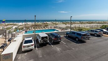 Island Winds East 107 2 Bedroom Condo by Redawning