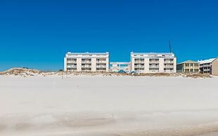 Sugar Beach 143 1 Bedroom Condo by Redawning