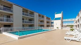 Sugar Beach 143 1 Bedroom Condo by Redawning