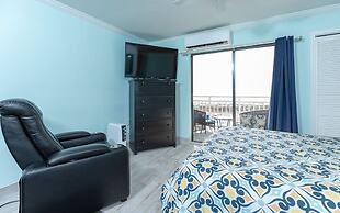 Sugar Beach 143 1 Bedroom Condo by Redawning