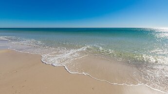 Sugar Beach 143 1 Bedroom Condo by Redawning