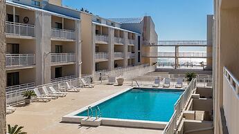 Sugar Beach 143 1 Bedroom Condo by Redawning