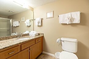 Phoenix Vii 7206 2 Bedroom Condo by Redawning