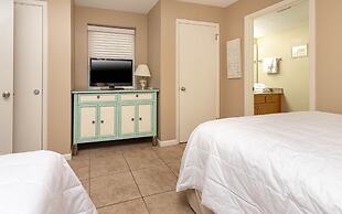 Phoenix Vii 7206 2 Bedroom Condo by Redawning