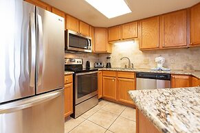 Phoenix Vii 7206 2 Bedroom Condo by Redawning