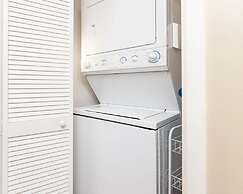 Phoenix Vii 7206 2 Bedroom Condo by Redawning