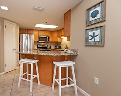 Phoenix Vii 7206 2 Bedroom Condo by Redawning