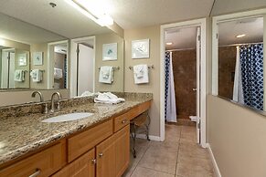 Phoenix Vii 7206 2 Bedroom Condo by Redawning