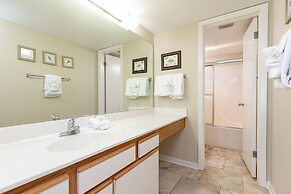 Phoenix V 309 2 Bedroom Condo by Redawning