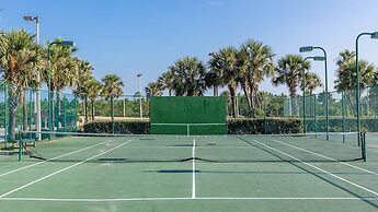 Phoenix V 309 2 Bedroom Condo by Redawning