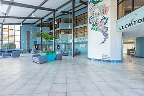 Phoenix V 309 2 Bedroom Condo by Redawning