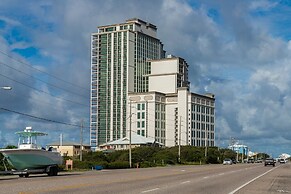 Phoenix West Ii 302 3 Bedroom Condo by Redawning