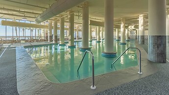 Phoenix West Ii 302 3 Bedroom Condo by Redawning