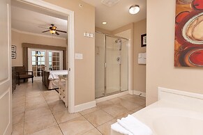 Phoenix West Ii 302 3 Bedroom Condo by Redawning