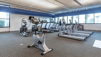 Phoenix West 202 3 Bedroom Condo by Redawning