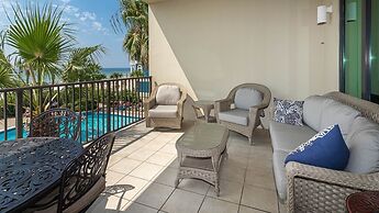 Phoenix West 202 3 Bedroom Condo by Redawning