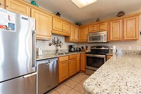 Phoenix Iv 4125 3 Bedroom Condo by Redawning